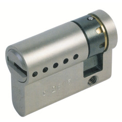 Demi-cylindre européen MTL600 INTERACTIV+ varié - MULTLOCK