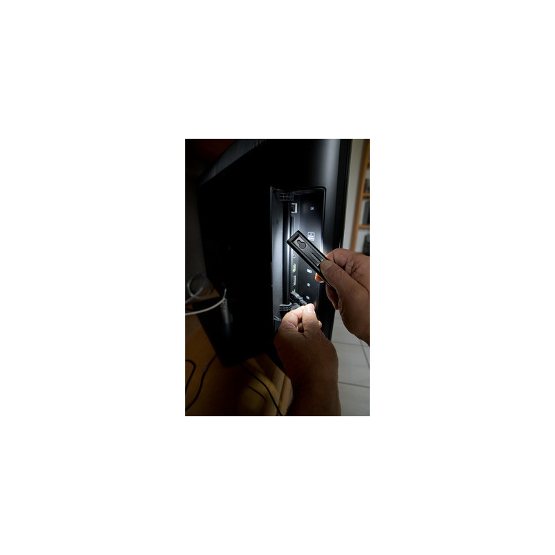 Lampe torche LED AC rechargeable PL200 - BRENNENSTUHL