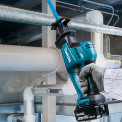 Scie sabre sur batterie 18V LXT DJR189Z (Machine seule) - MAKITA
