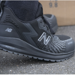 Chaussures de sécurité basses noires S1P SRC SPEEDWARE - NEW BALANCE
