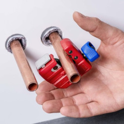 Coupe tubes 3 à 30 mm TUBIX - KNIPEX