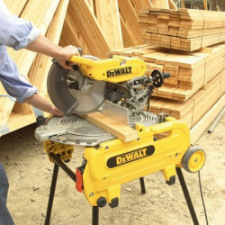 Scie à table et à onglets radiale retournable filaire 2000W D27107 - DEWALT