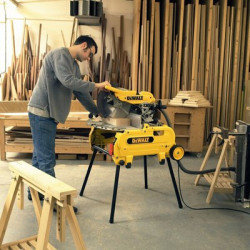Scie à table et à onglets radiale retournable filaire 2000W D27107 - DEWALT