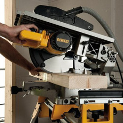 Scie à onglet radiale à plateau supérieur filaire 1600W D27113-QS - DEWALT