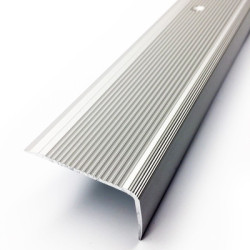 Nez de marche strié à visser aluminium 44V - DINAC